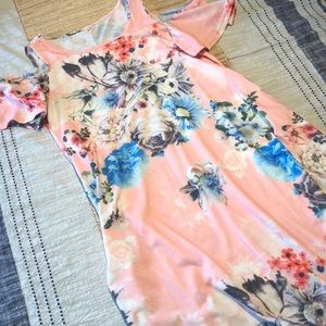 Cold shoulder - sun dress!